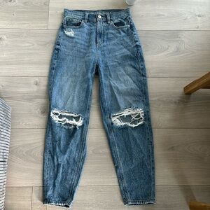 American Eagle mom Jeans 000 Short